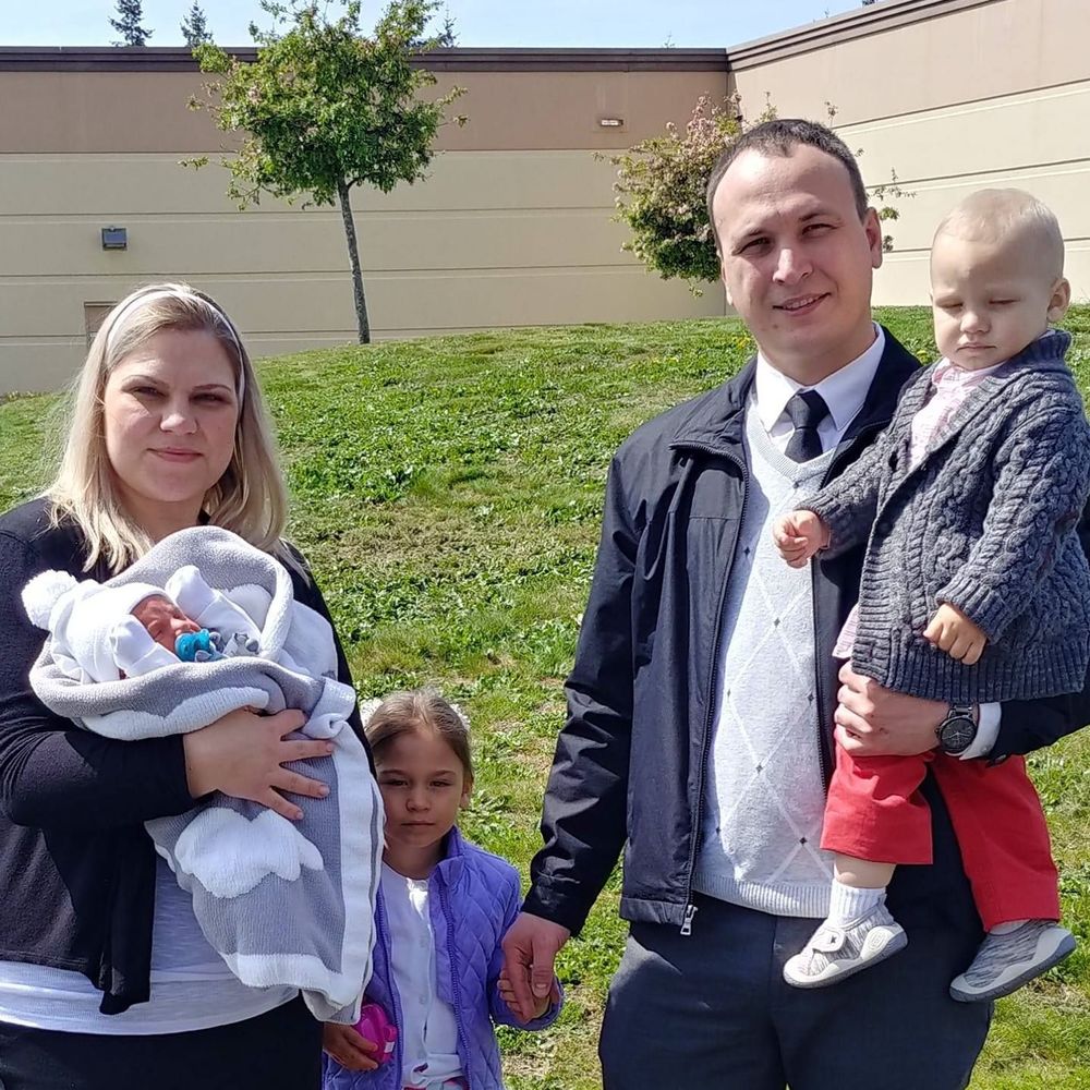 Meet your Posher, Luba